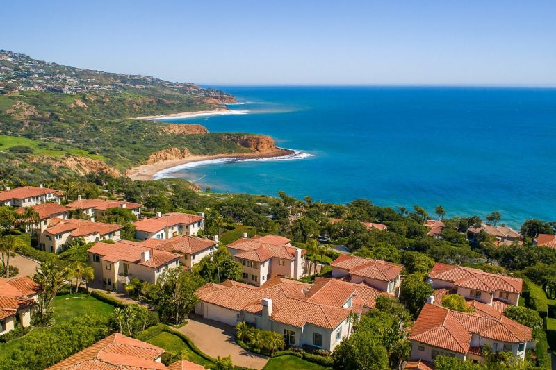 Hedge Installation in Rancho Palos Verdes, CA